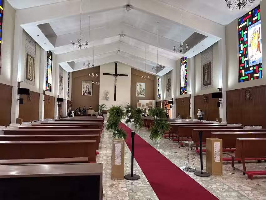 Parroquia de Mar&iacute;a Madre de la Iglesia