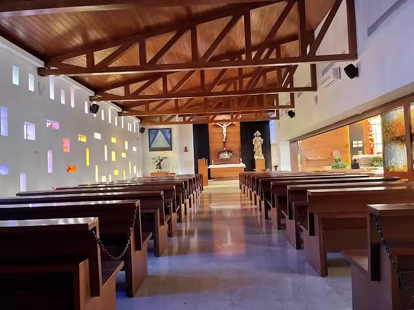 Parroquia de Mar&iacute;a Madre Nuestra