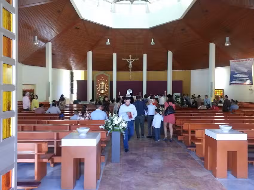 Parroquia de Nuestra Se&ntilde;ora de Bugambilias