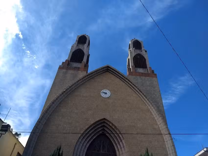 Parroquia de Nuestra Se&ntilde;ora del Sagrado Coraz&oacute;n