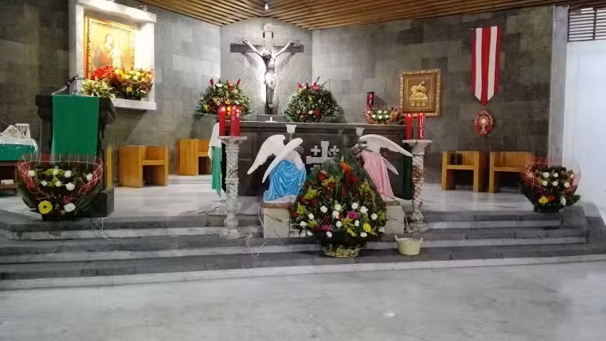 Parroquia de Nuestra Sra.de Refugio de Pecadores