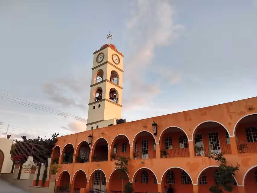 Parroquia de Nueva Santa Mar&iacute;a