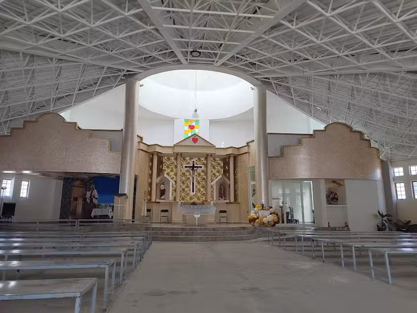 Parroquia de San Andr&eacute;s Ap&oacute;stol (antes Templo del Sagrado Coraz&oacute;n de Jes&uacute;s)