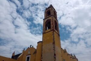 Parroquia de San Bartolom&eacute; Ap&oacute;stol y Santuario Parroquial del Sr de las Tres Ca&iacute;das