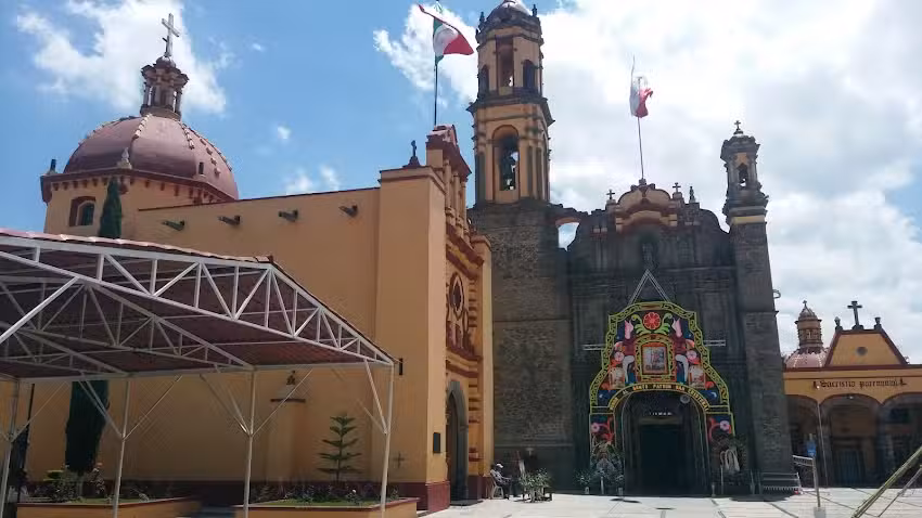 Parroquia de San Cristobal Huichochitl&aacute;n