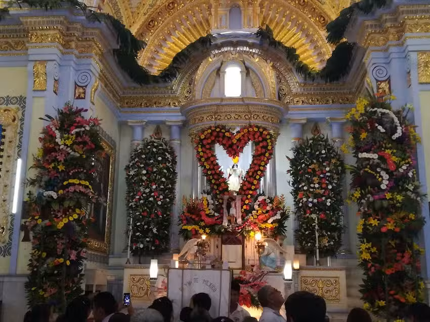 Parroquia de San Gabriel Arc&aacute;ngel