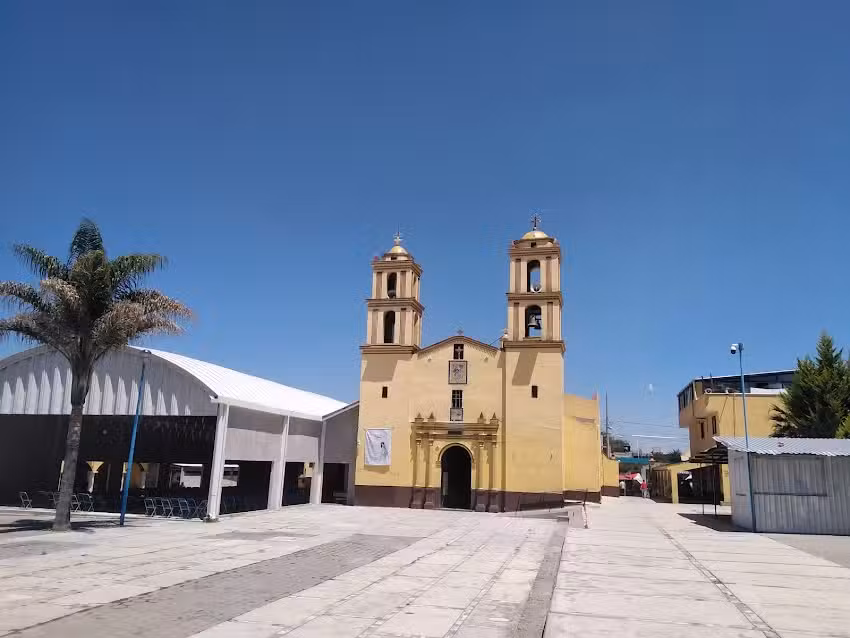Parroquia De San Isidro Buensuceso