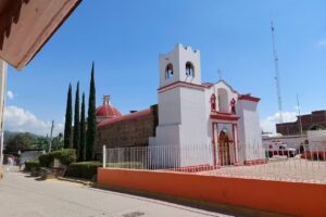 Parroquia de San Jacinto de Poloni