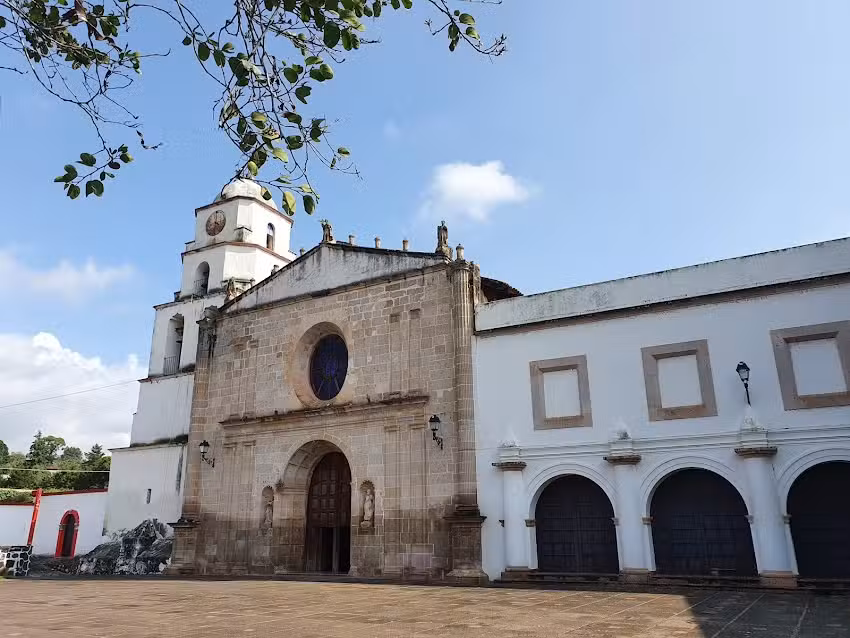 Parroquia de San Juan Bautista Tiripet&iacute;o