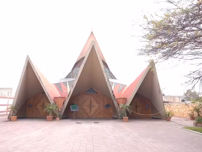 Parroquia de San Nicolas de Tolentino