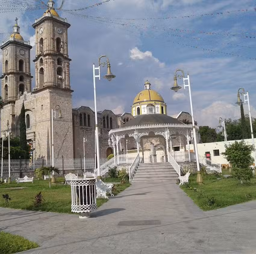 Parroquia De San Pedro Coatzingo