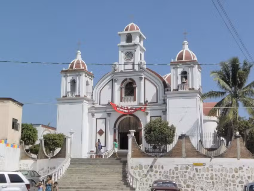Parroqu&iacute;a de San Pedro Pochutla
