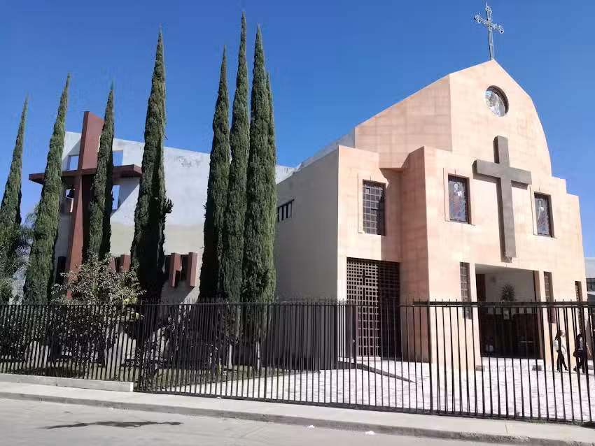 Parroquia de San Pedro y San Pablo