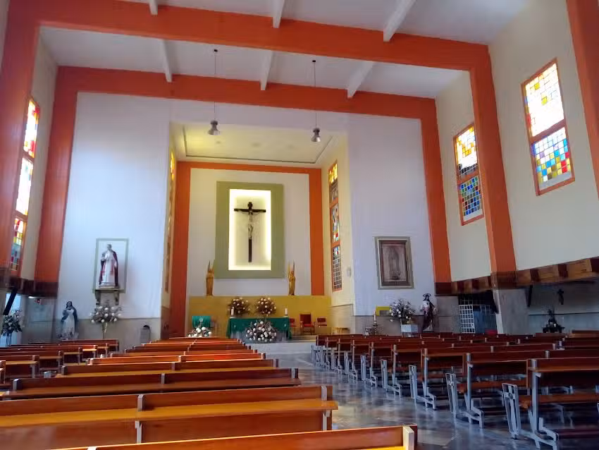 Parroquia de San P&iacute;o X