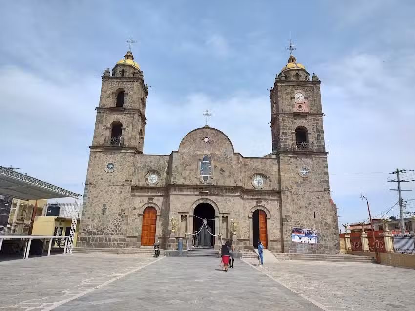 Parroquia de San Rafael Arcangel Tlanalapan