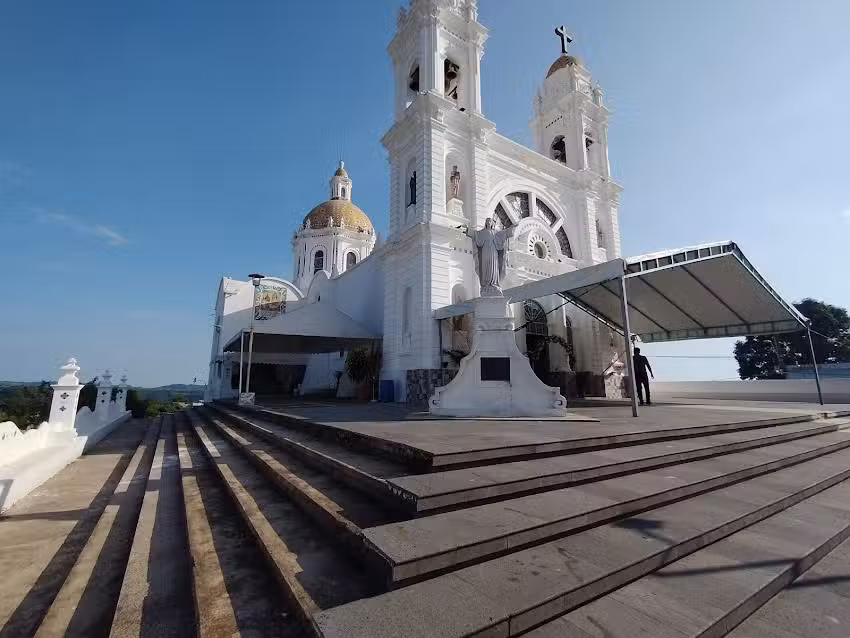 Parroquia de Santa Maria de Guadalupe &ldquo;El Cerrito&rdquo;
