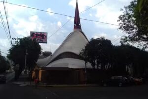 Parroquia de Santa Mar&iacute;a de los Ap&oacute;stoles