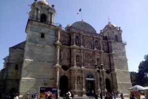 Parroquia de Santa Mar&iacute;a Tin&uacute;