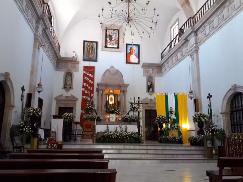 Parroquia de Santiago Ap&oacute;stol