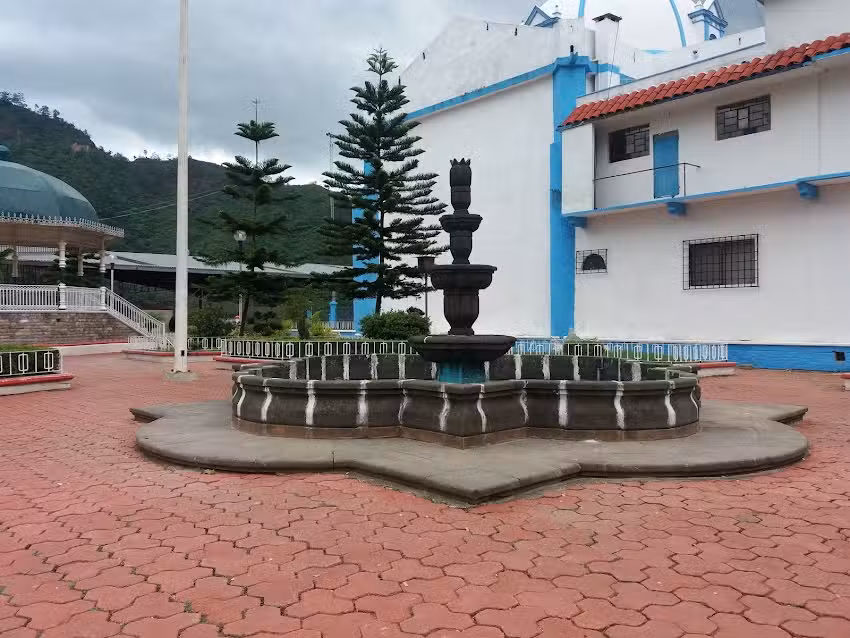 PARROQUIA DE SANTIAGO APOSTOL