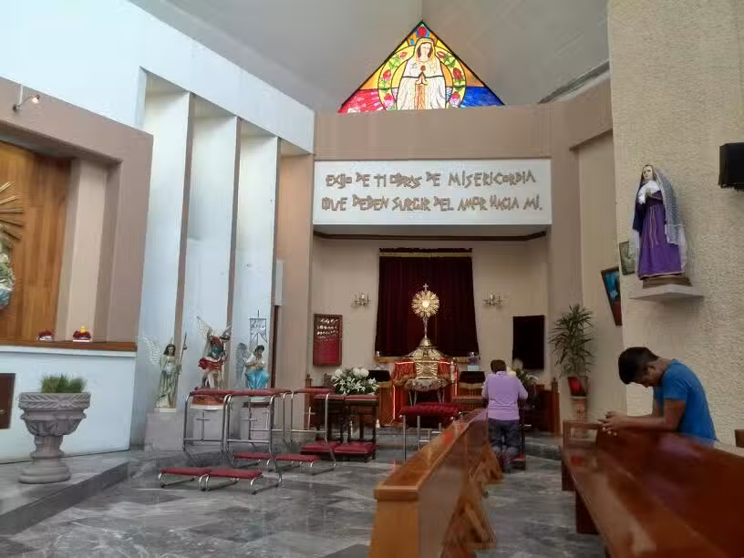 Parroquia del Ave Mar&iacute;a