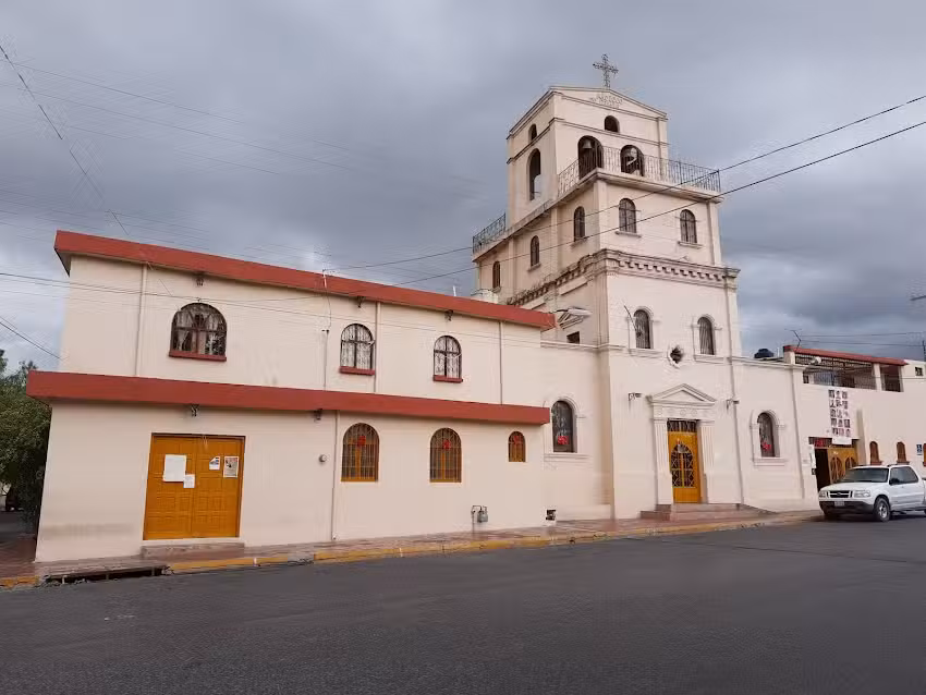 Parroquia del Sagrado Coraz&oacute;n de Jes&uacute;s