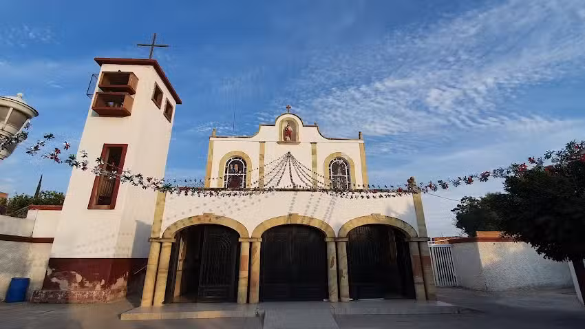Parroquia del Sagrado Coraz&oacute;n de Jes&uacute;s