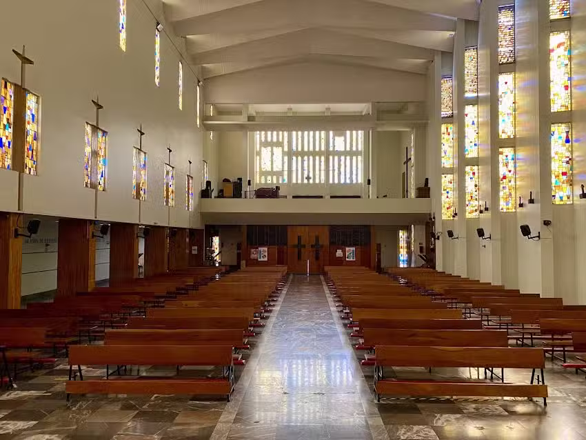 Parroquia del Sagrado Coraz&oacute;n de Jes&uacute;s y San Felipe Neri