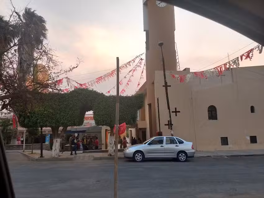 Parroquia del Se&ntilde;or de la Resurrecci&oacute;n