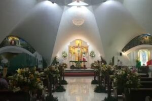 Parroquia del Se&ntilde;or del Campo Florido