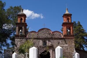 Parroquia del Se&ntilde;or del Monte