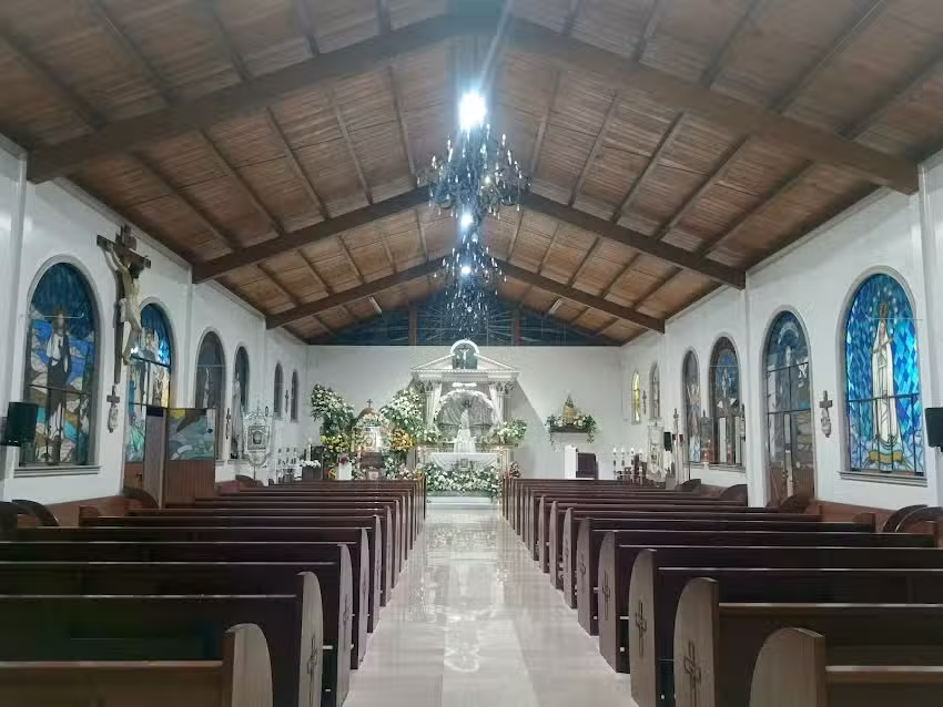Parroquia Divino Rostro de Jes&uacute;s en Misi&oacute;n