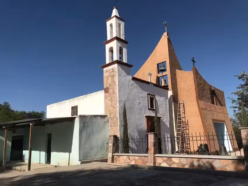 Parroquia El Divino Salvador