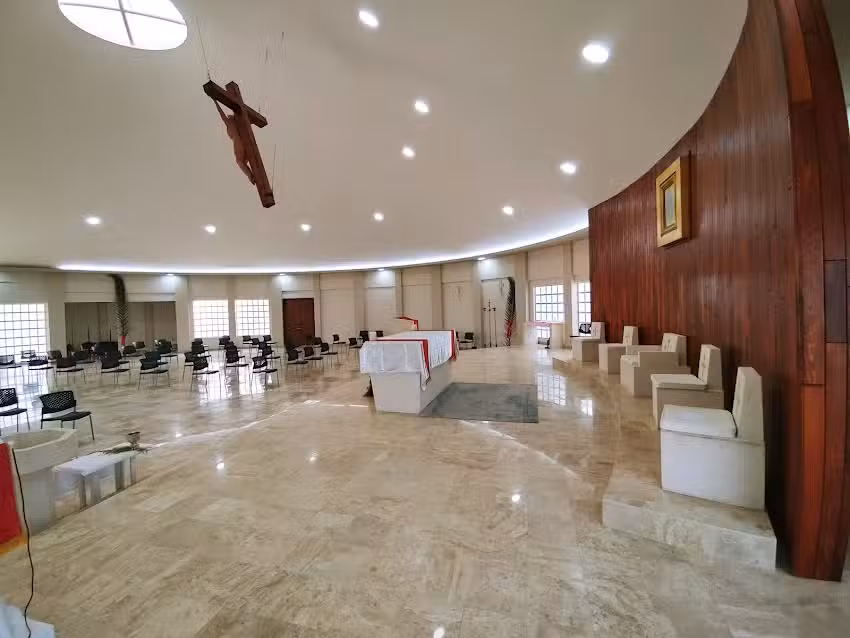 Parroquia Mar&iacute;a Puerta del Cielo