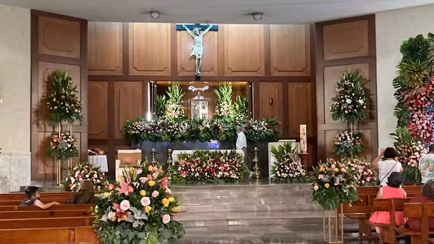 Parroquia Mar&iacute;a Reina de M&eacute;xico