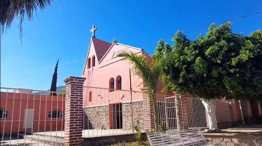 Parroquia Ntra. Sra. del Rosario de Talpa