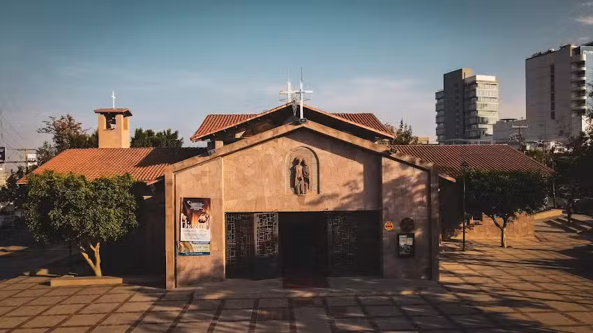 Parroquia Sagrada Familia de Nazaret