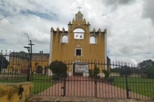 Parroquia San Agustin Tekant&oacute;