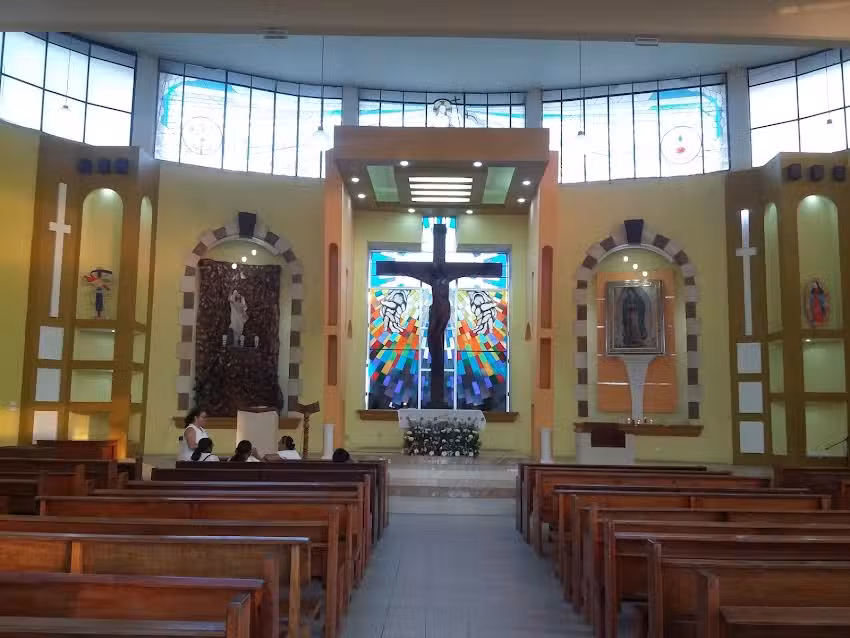 Parroquia San Antonio de Padua, Col. Tierra Colorada