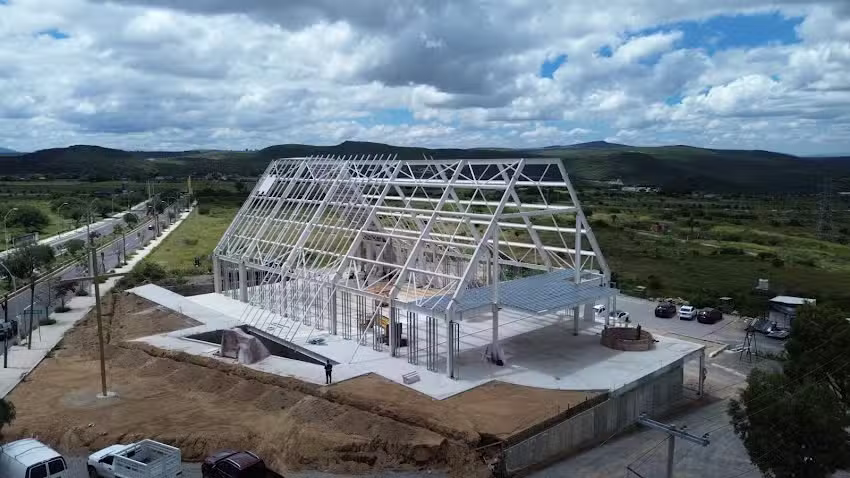 Parroquia San Juan Pablo II, Corregidora, Qro.