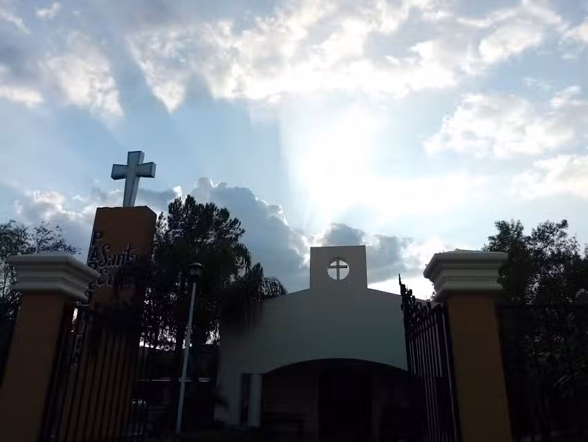 Parroquia Santa CRUZ