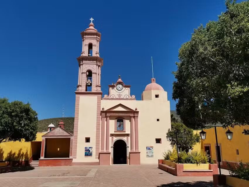 Parroquia Santa Mar&iacute;a de la Asunci&oacute;n