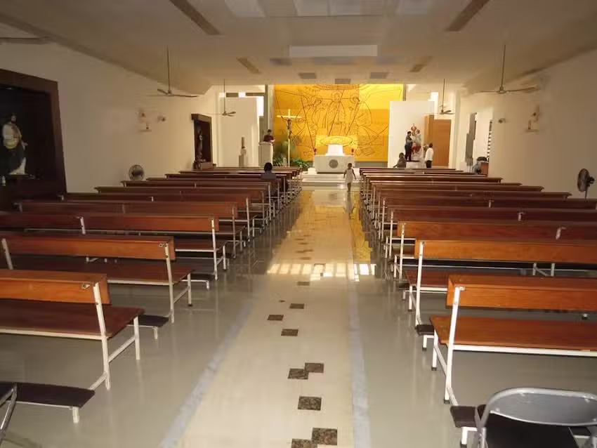 Parroquia Santa Mar&iacute;a Reina de la Paz