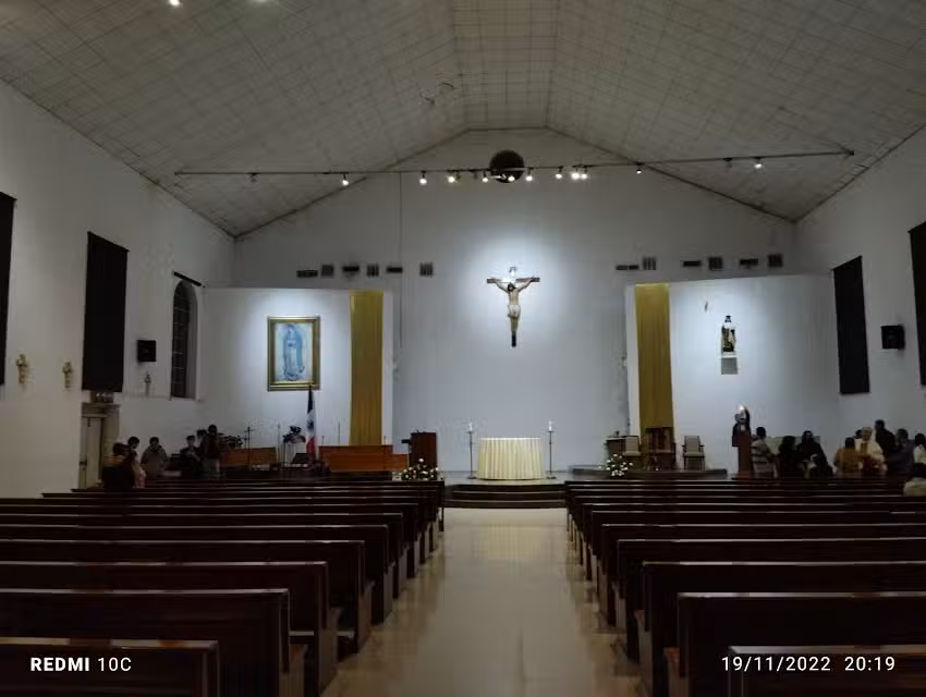 Parroquia Santa Teresa de &Aacute;vila de Monterrey
