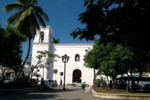 PARROQUIA SANTIAGO APOSTOL