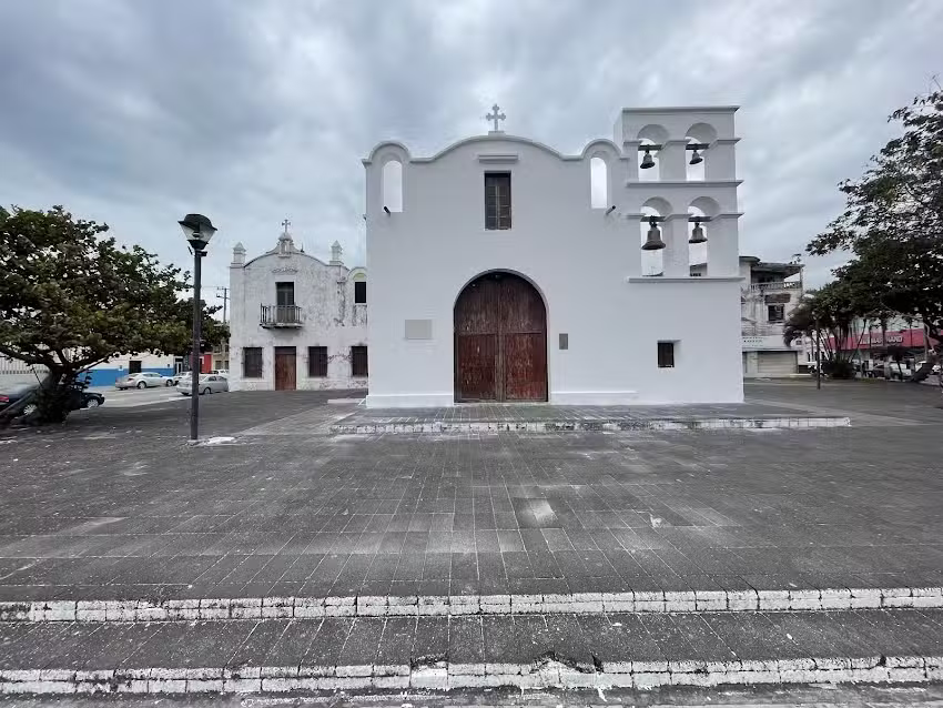 Parroquia Santo Cristo del Buen Viaje