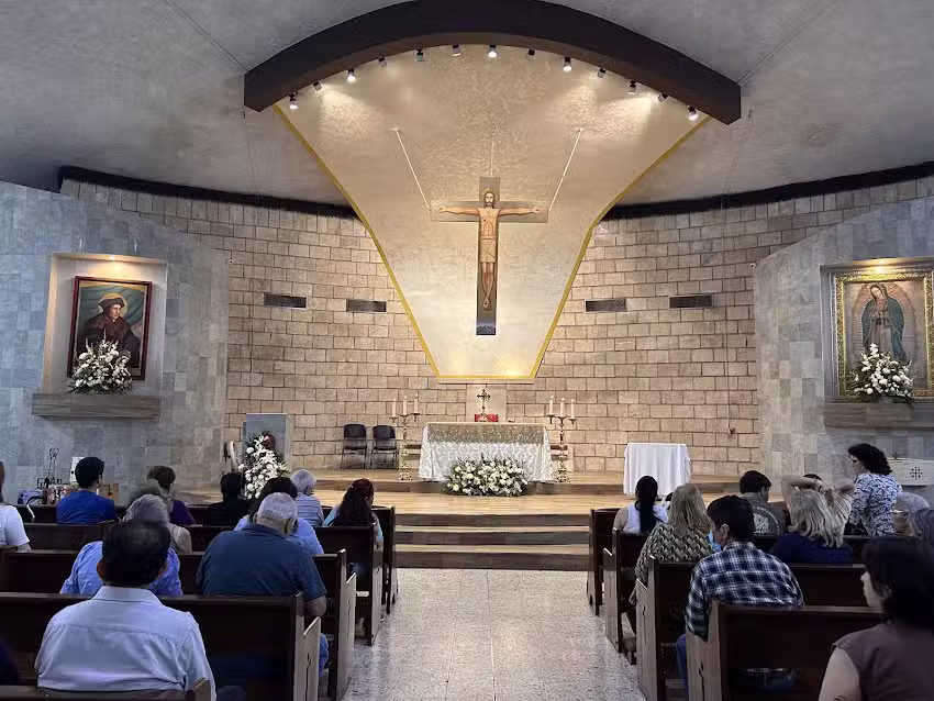 Parroquia Santo Tomas Moro