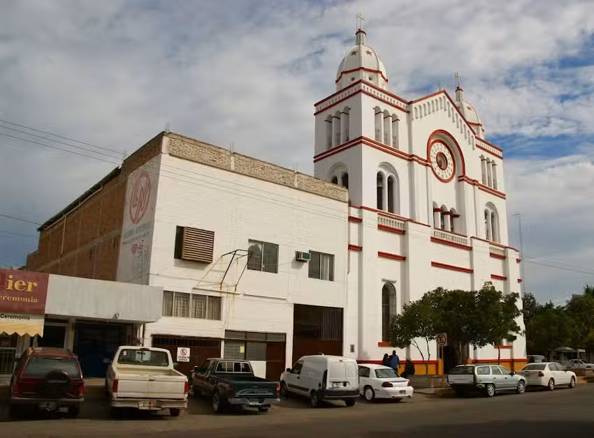 Parroquia &ndash; Santuario de Nuestra Se&ntilde;ora de Guadalupe
