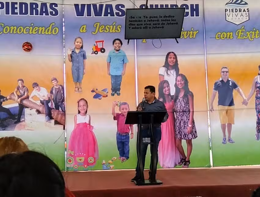 Piedras Vivas Church