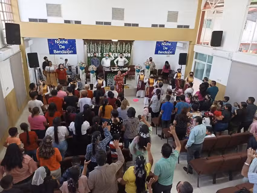 Primera Iglesia Apost&oacute;lica de La Fe En Cristo Jes&uacute;s